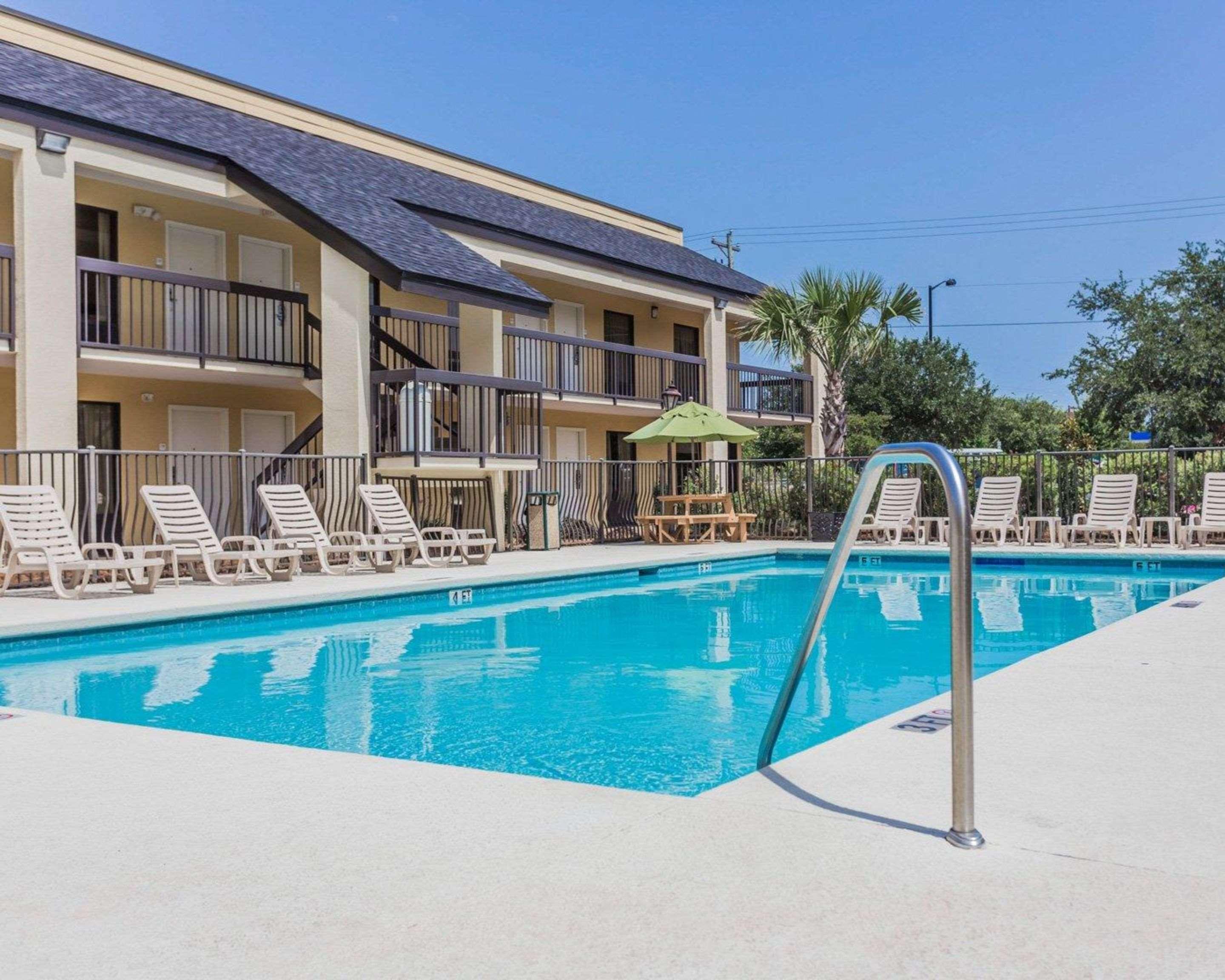Quality Inn Mt Pleasant - Charleston Mount Pleasant Buitenkant foto