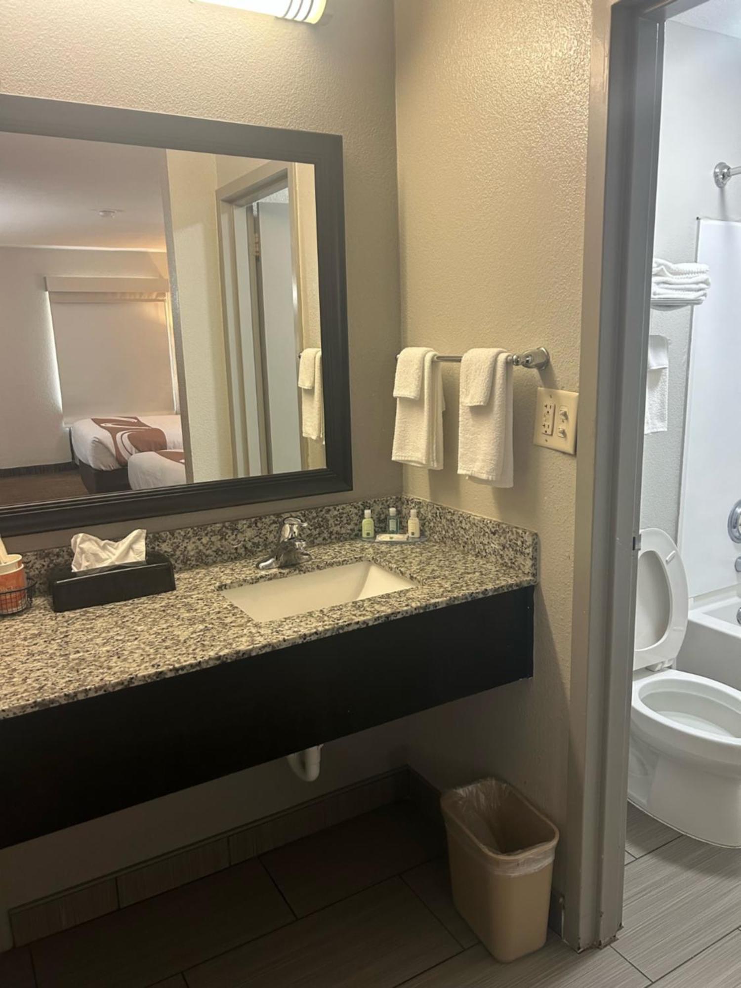 Quality Inn Mt Pleasant - Charleston Mount Pleasant Buitenkant foto
